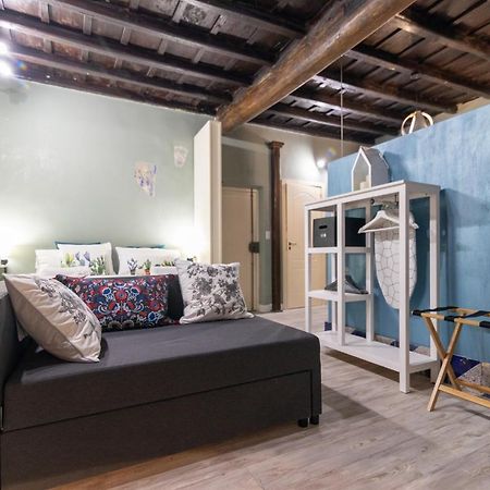 Romeathome Deluxe Suite Campo Dei Fiori Ngoại thất bức ảnh