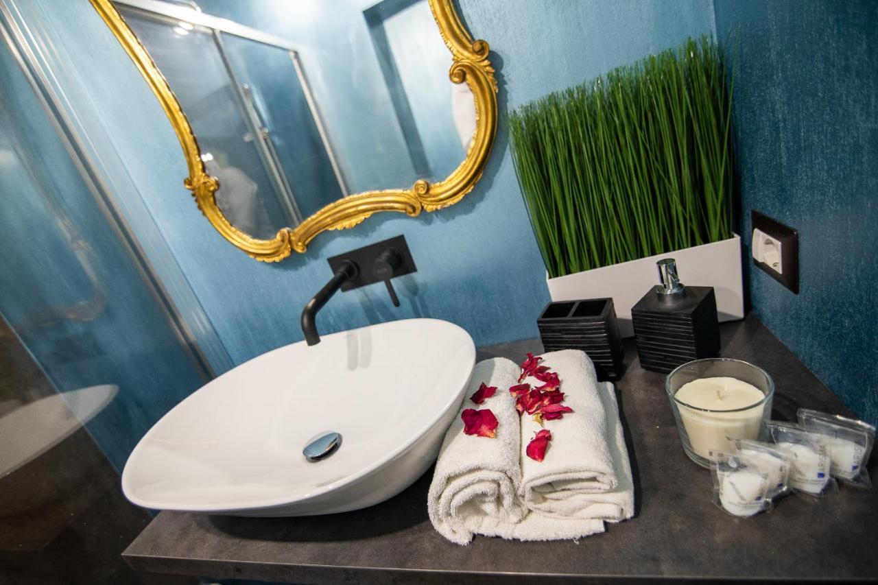 Romeathome Deluxe Suite Campo Dei Fiori Ngoại thất bức ảnh